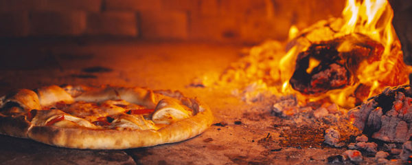 Four à pizza